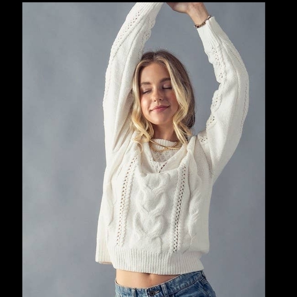 NWT Cable Knit Sweater - Picture 2 of 3